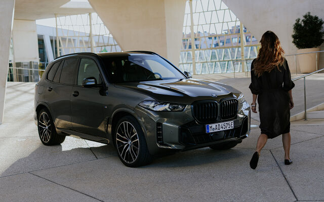 BMW X5 yksityisleasing alk. 1299 €/kk