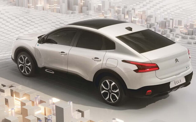Uusi Citroën ë-C4 X