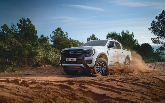 Täysin uusi Ford Ranger PHEV