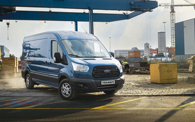Ford Transit Business nyt 0% korolla ilman kuluja