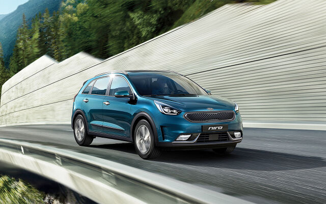 Nyt rajattu erä Kia Niro -malleja 0% rahoituksella*!