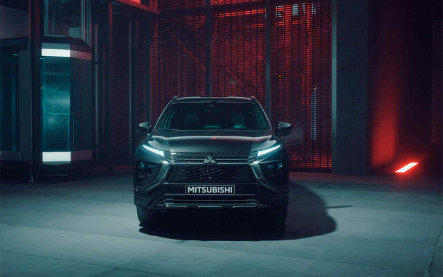 Nyt esittelyssä: Eclipse Cross PHEV Black Edition