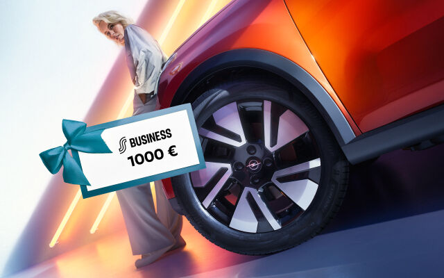 Erään Opel-malleja 1000 € lahjakortti kaupan päälle