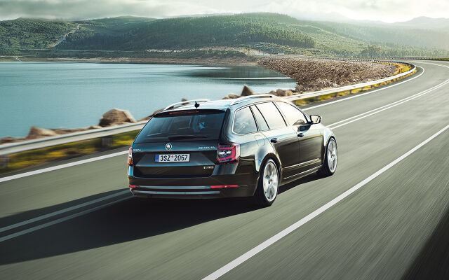 ŠKODA OCTAVIA COMBI G-TEC kaasuhybridi nyt 449 € / kk