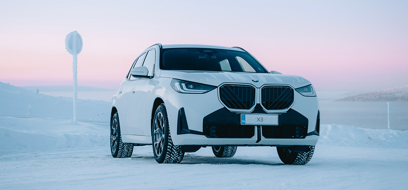 UUSI BMW X3 CHARGED EDITION KAMPANJAHINTAAN