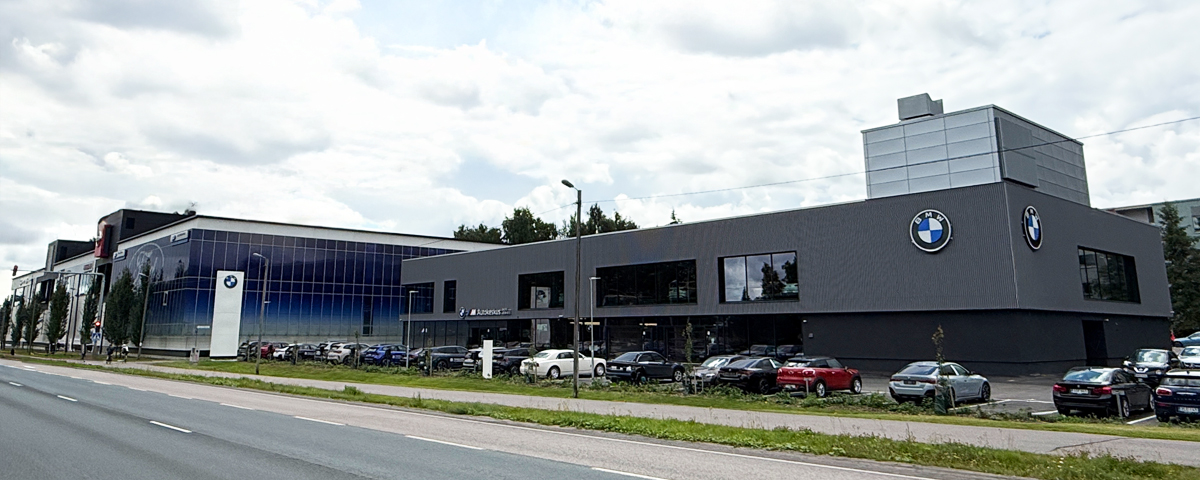 Autokeskus Konala