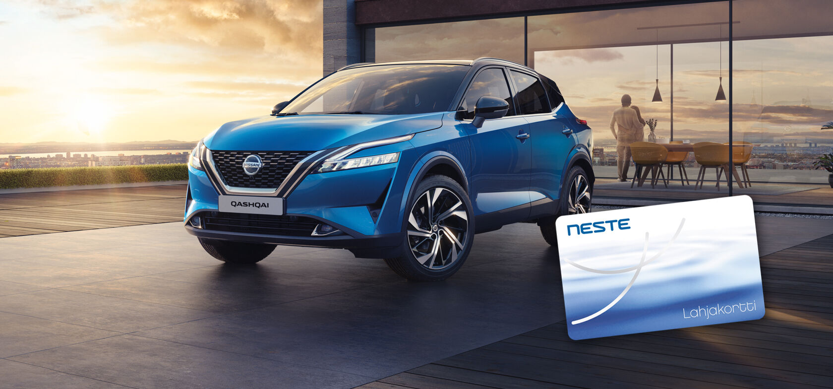 Nissan Qashqai kesäeduilla