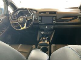 NISSAN LEAF esikatselu 2