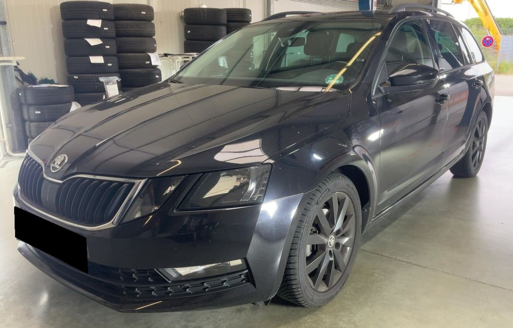 SKODA OCTAVIA iso kuva 0