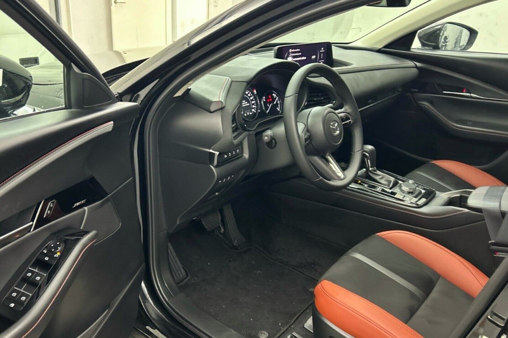 MAZDA CX-3 iso kuva 1
