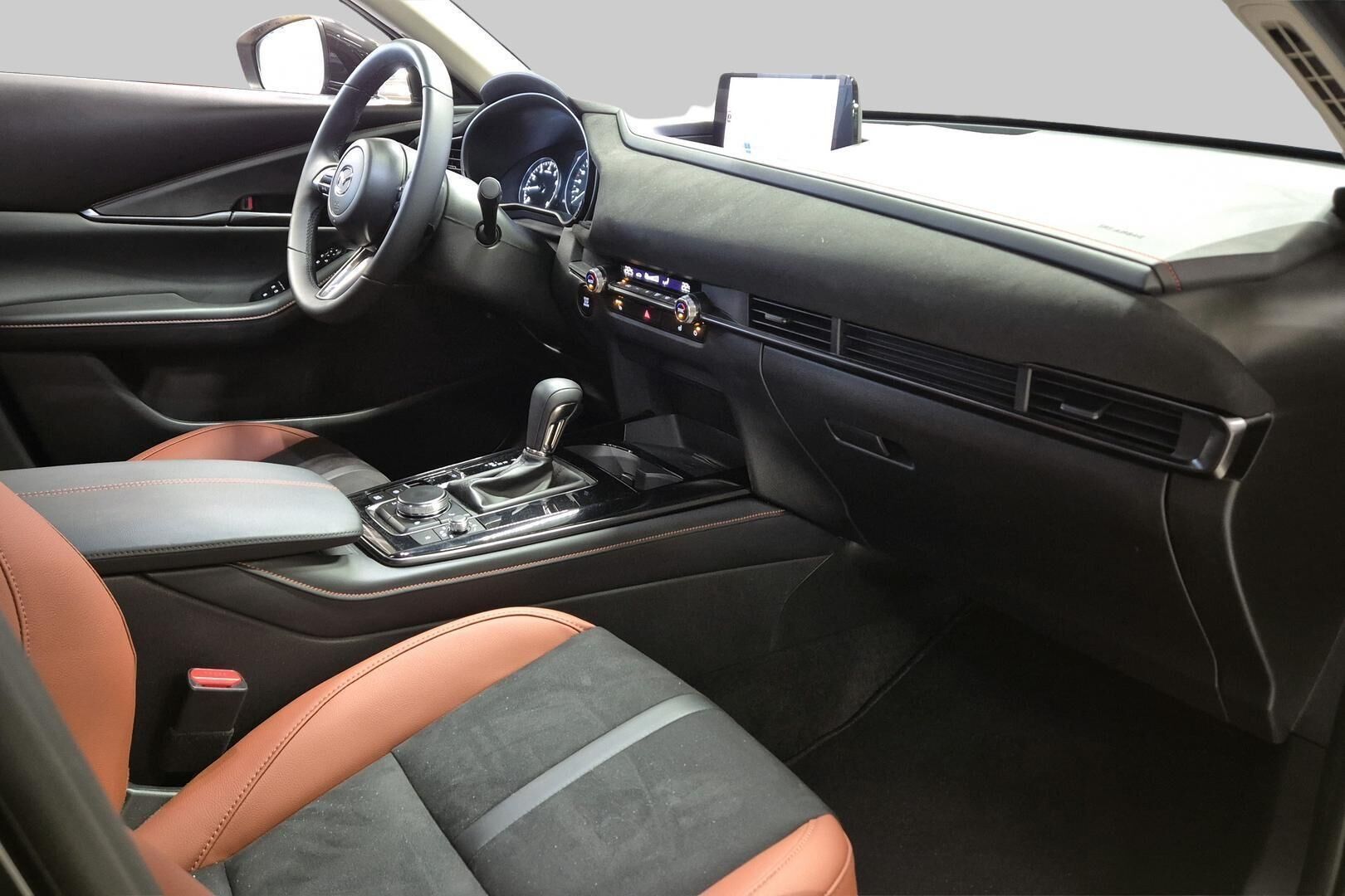 Mazda CX-30 2.5 e-SKYACTIV-G Nagisa 2026, bild 5/6