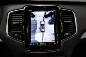 VOLVO XC90 esikatselu 4