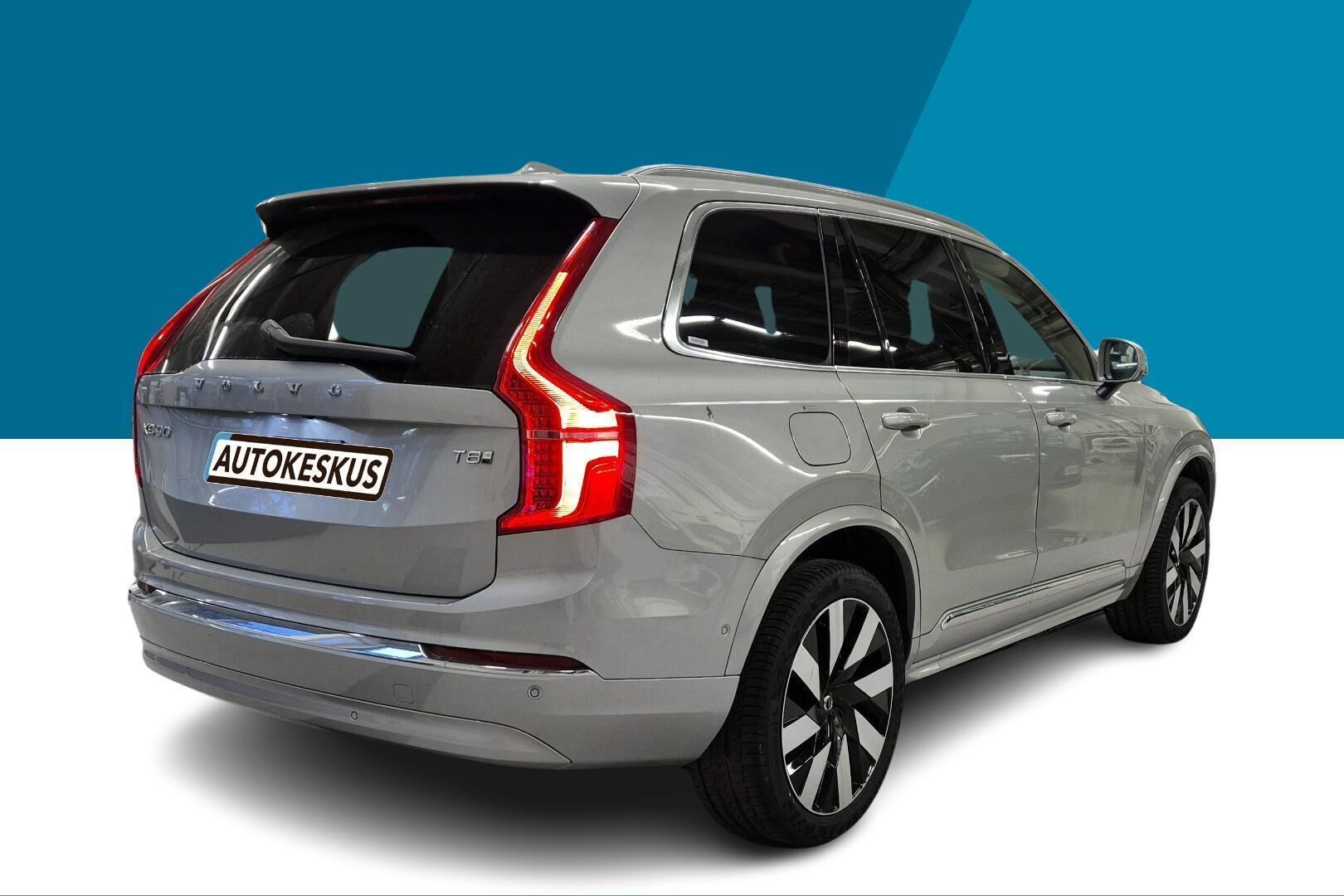 VOLVO XC90 iso kuva 6