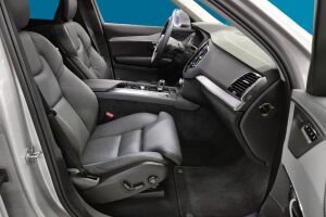 VOLVO XC90 esikatselu 7