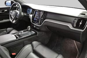 VOLVO V60 esikatselu 3