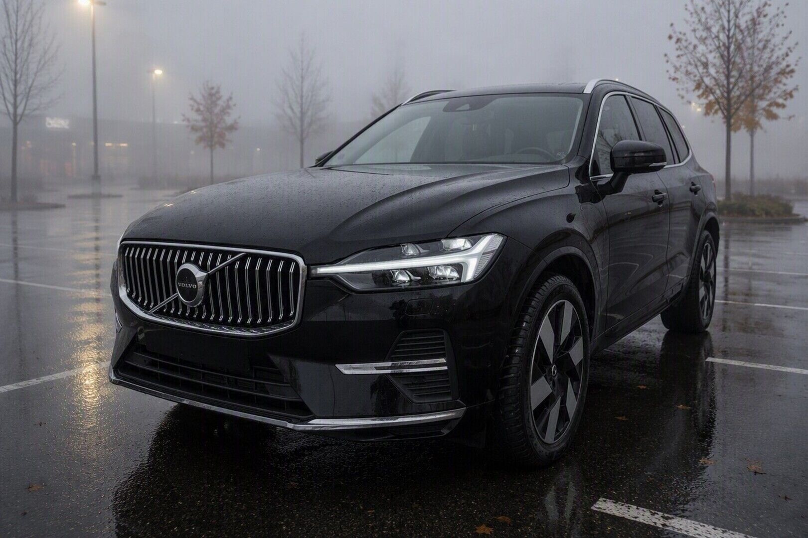 VOLVO XC60 iso kuva 0