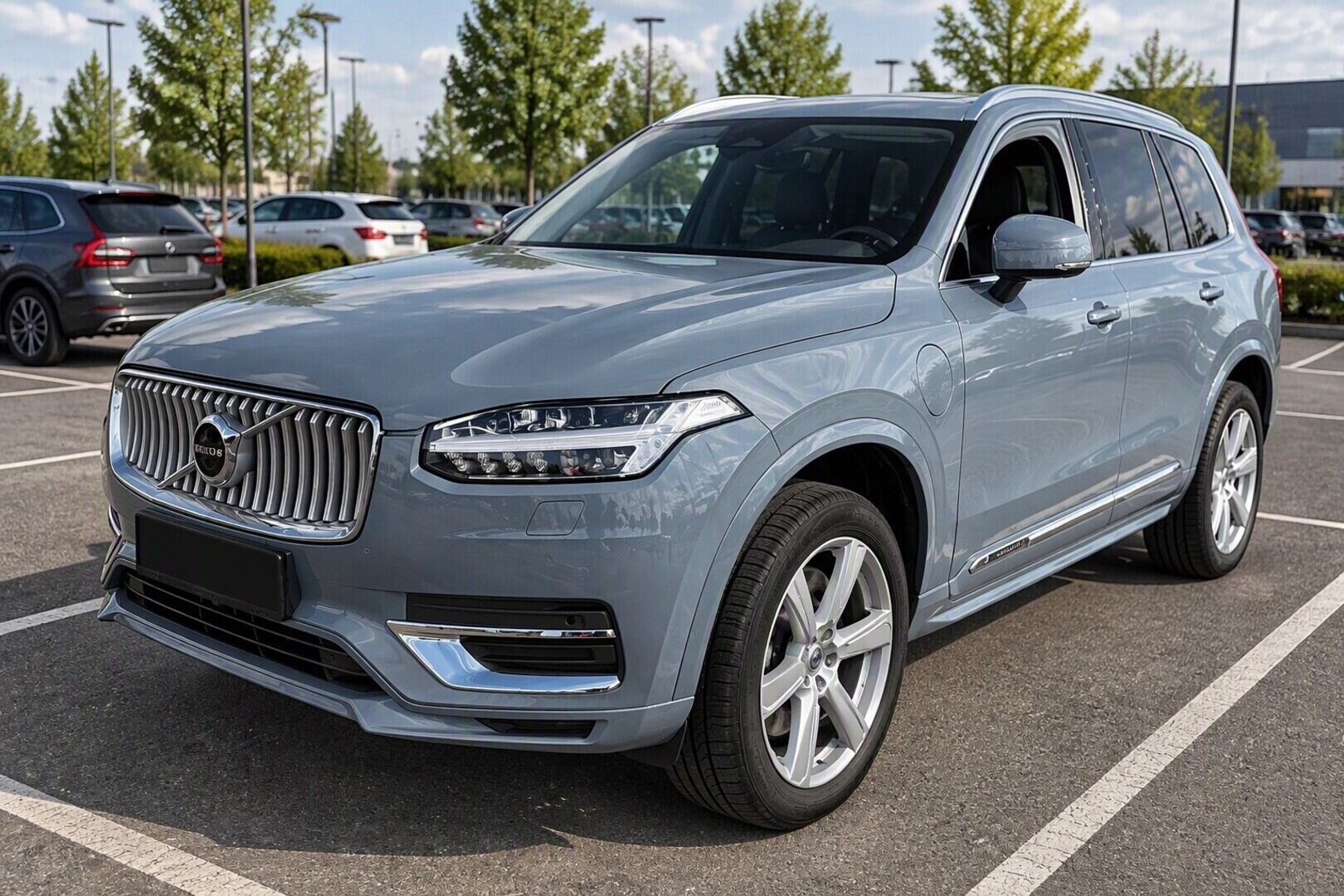 VOLVO XC90 iso kuva 0