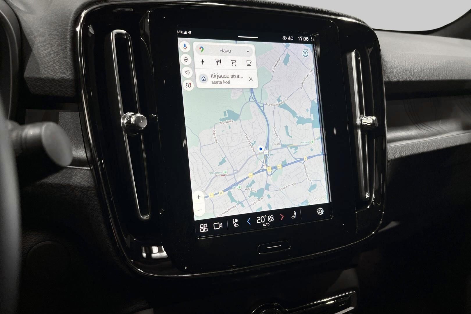 VOLVO C40 iso kuva 15
