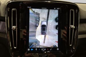 VOLVO C40 esikatselu 7