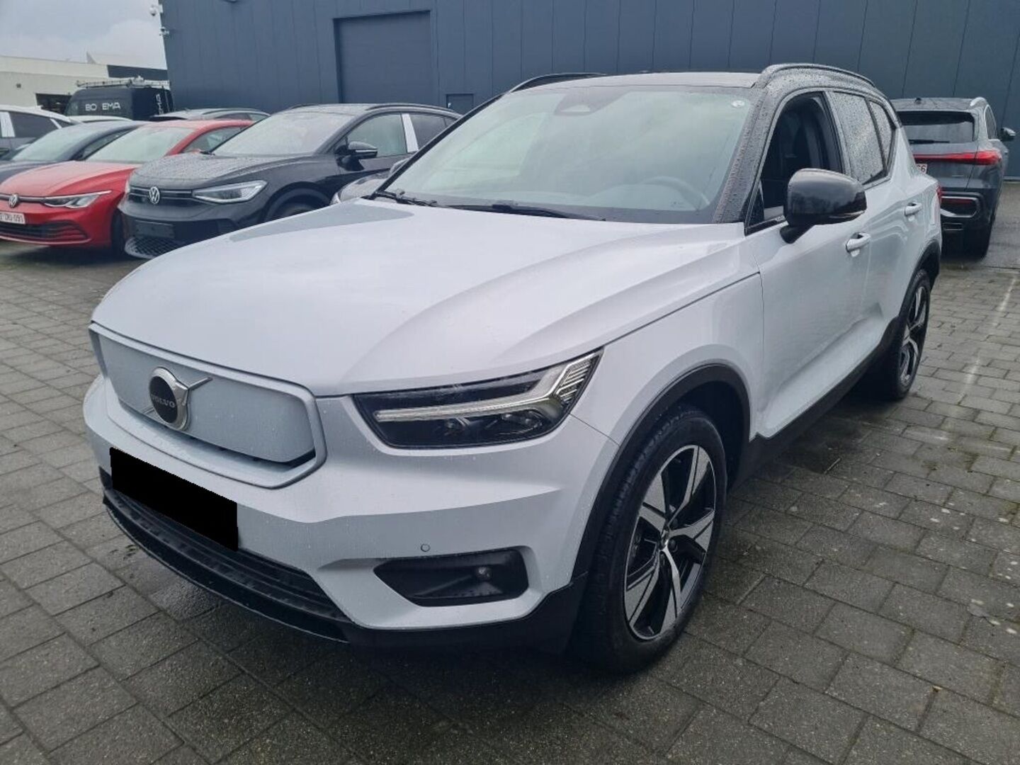 VOLVO XC40 iso kuva 0