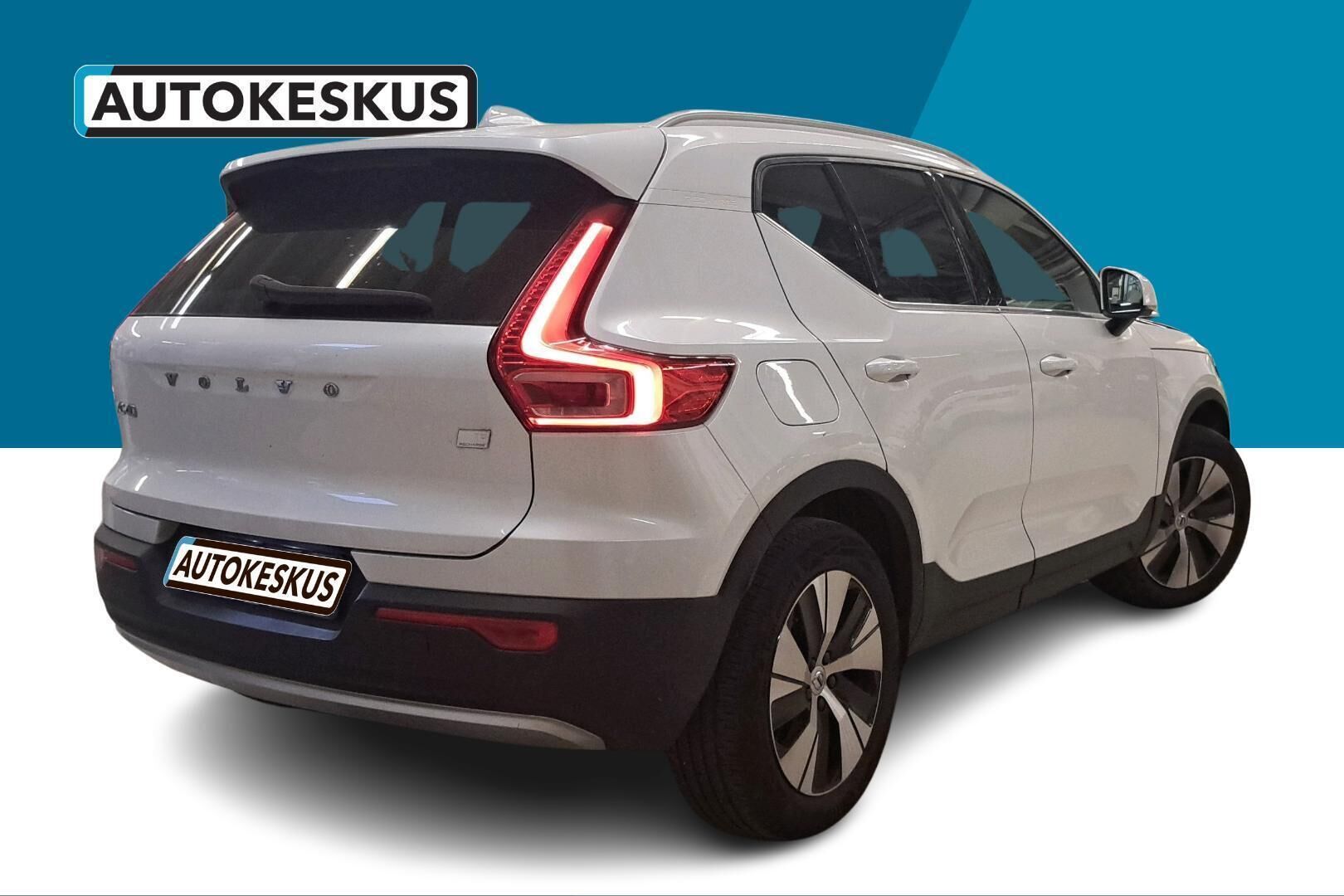 VOLVO XC40 iso kuva 2