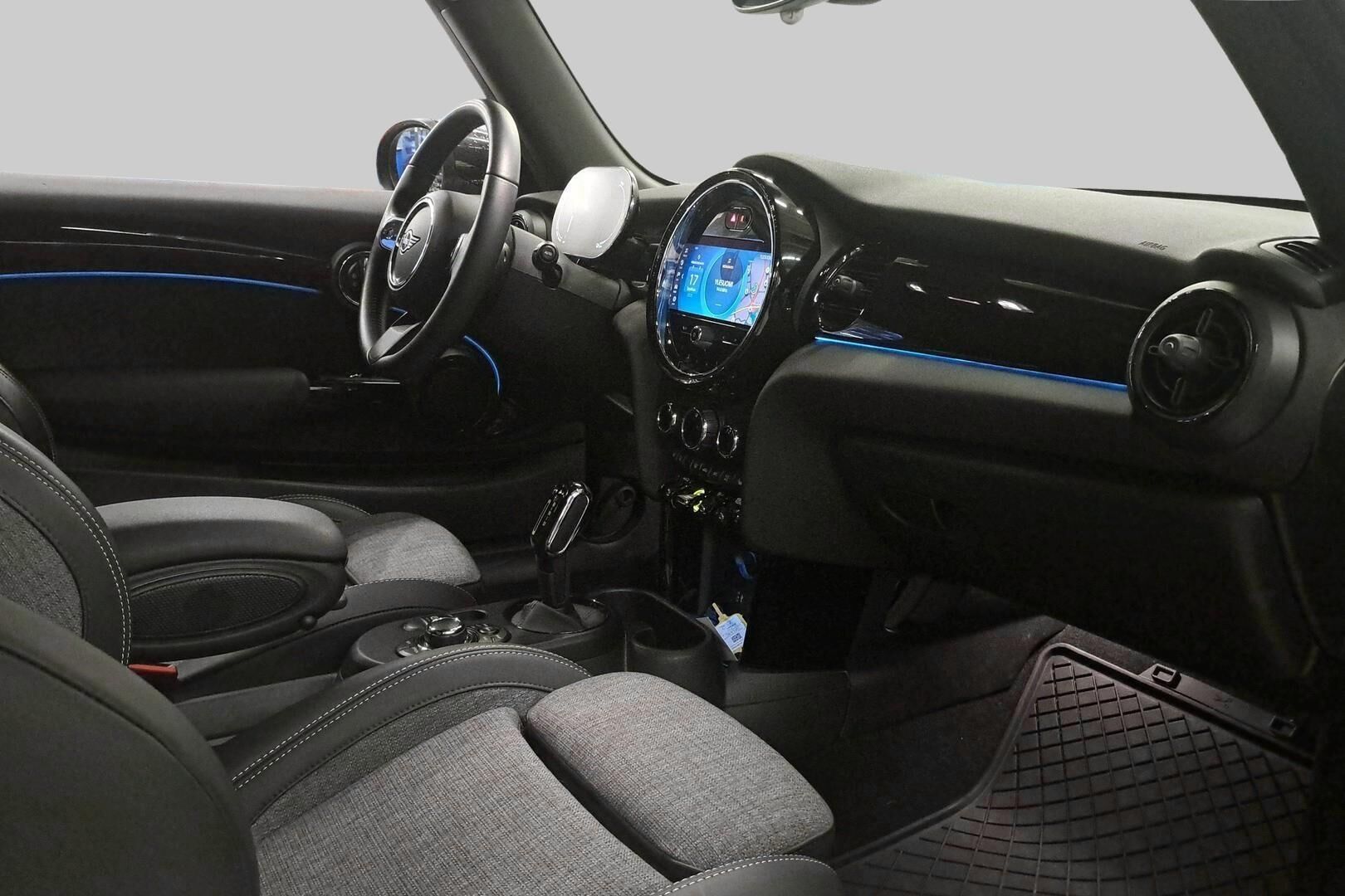 MINI COOPER SE