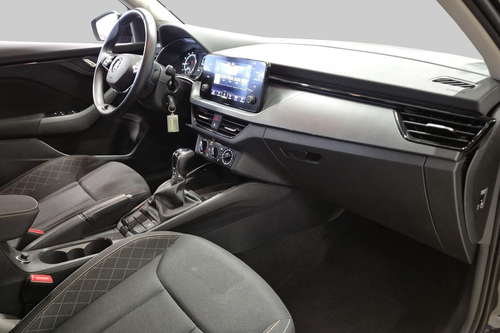 SKODA KAMIQ iso kuva 6