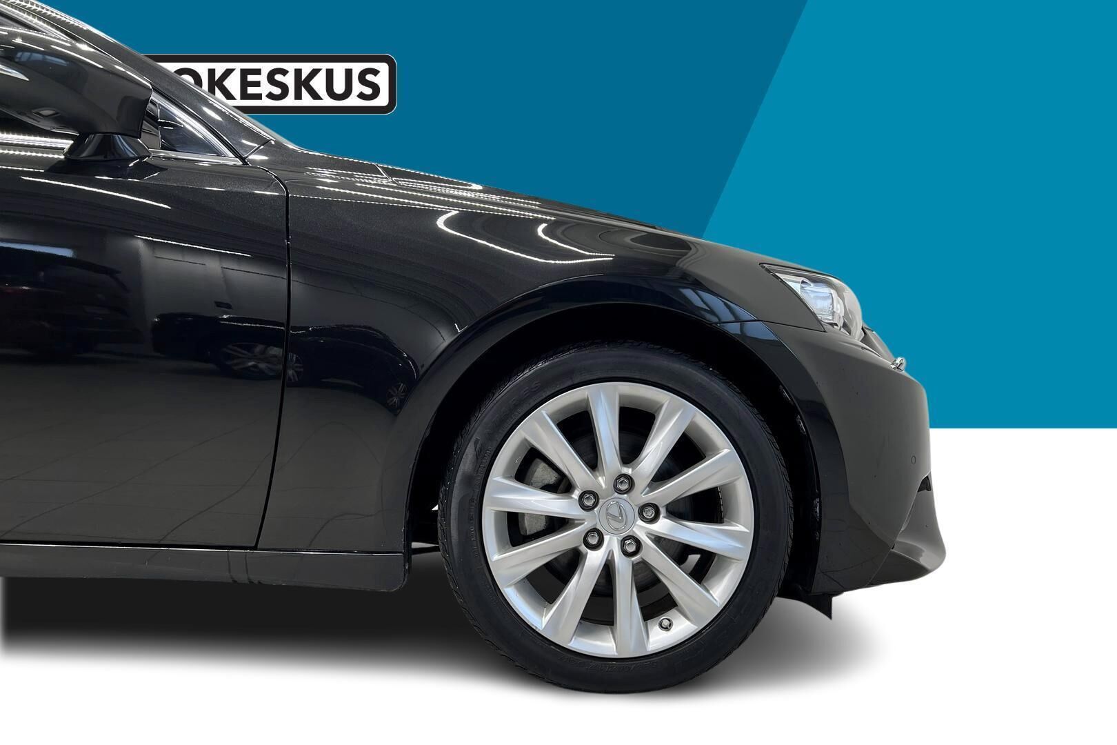 LEXUS IS iso kuva 11