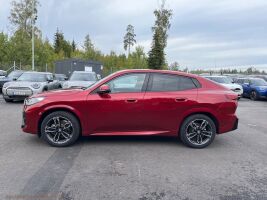 BMW IX2 esikatselu 3
