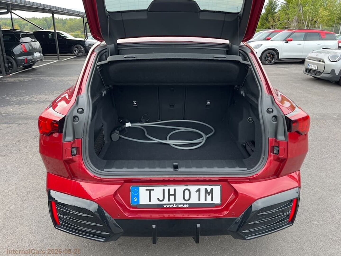 BMW IX2 iso kuva 5