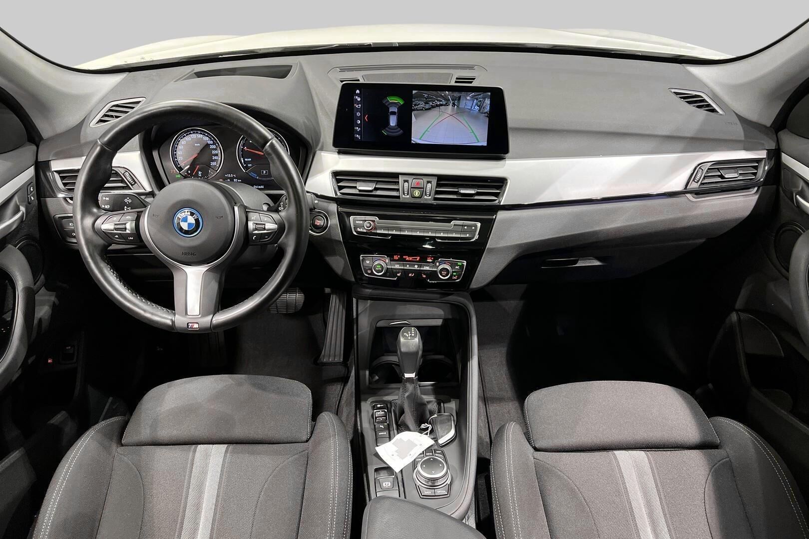 BMW X1 iso kuva 30