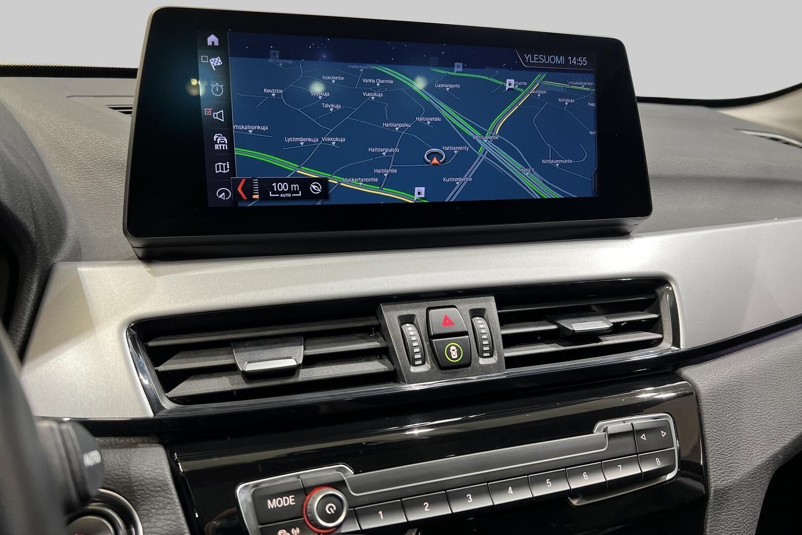 BMW X1 iso kuva 31