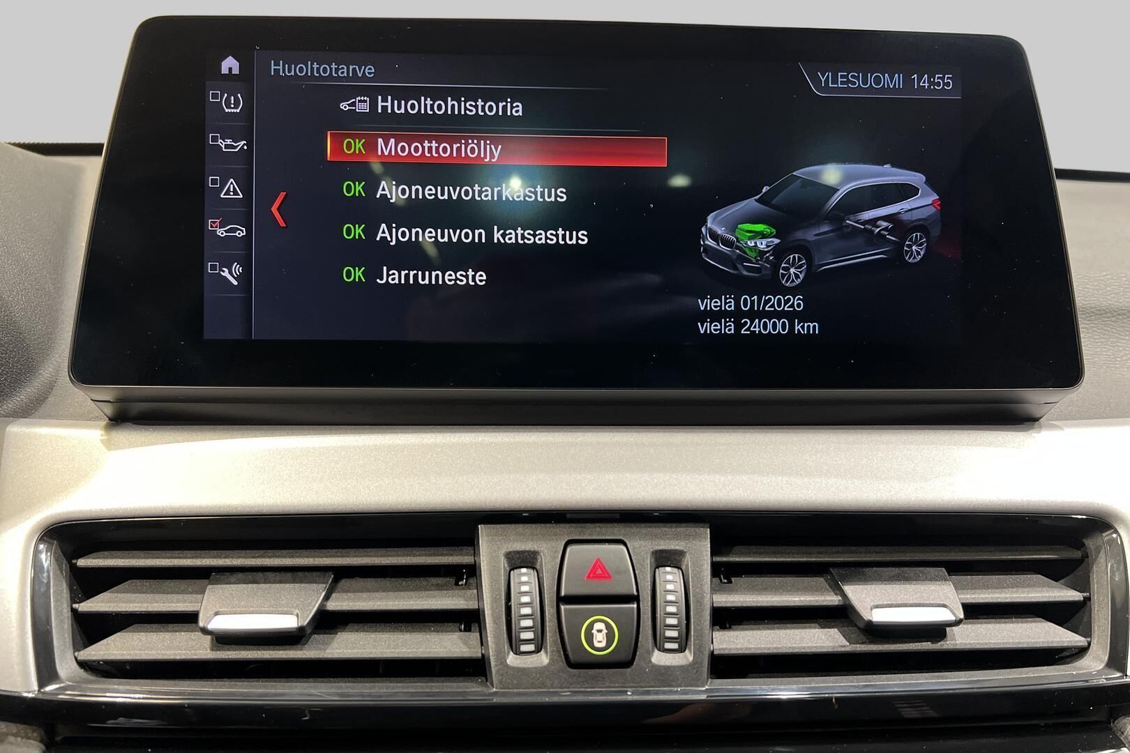 BMW X1 iso kuva 32