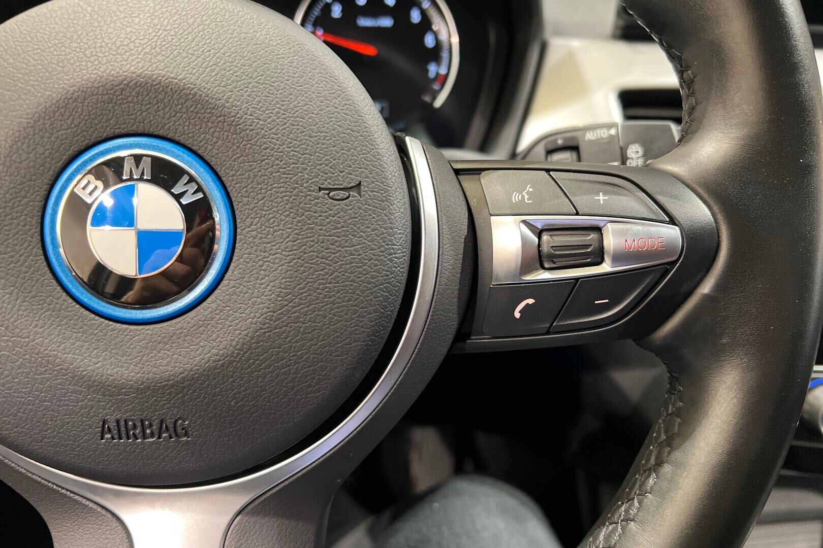 BMW X1 iso kuva 35