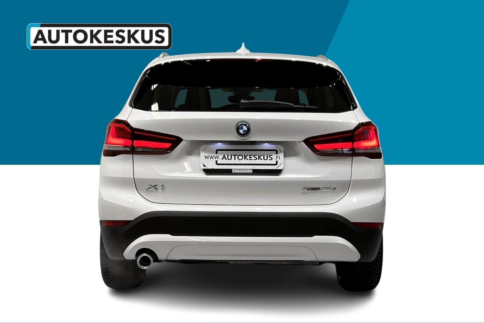 BMW X1 iso kuva 5