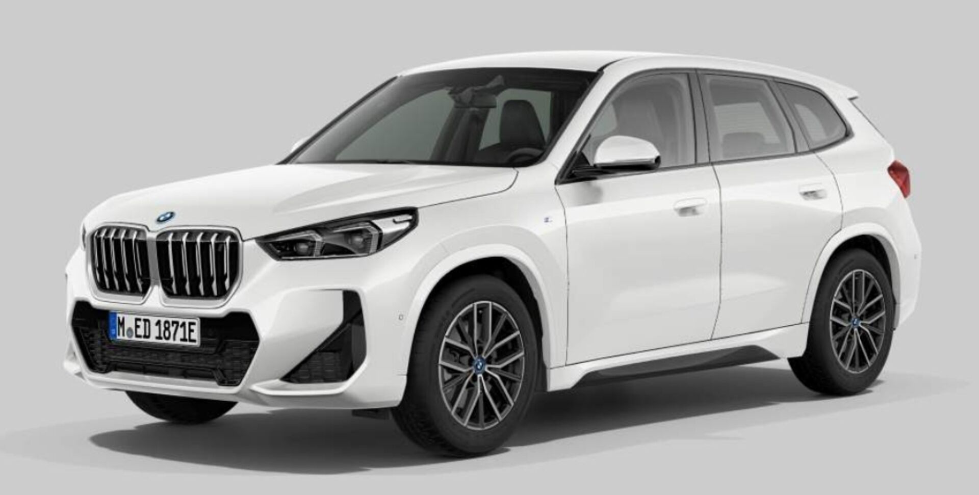 BMW IX1 iso kuva 0