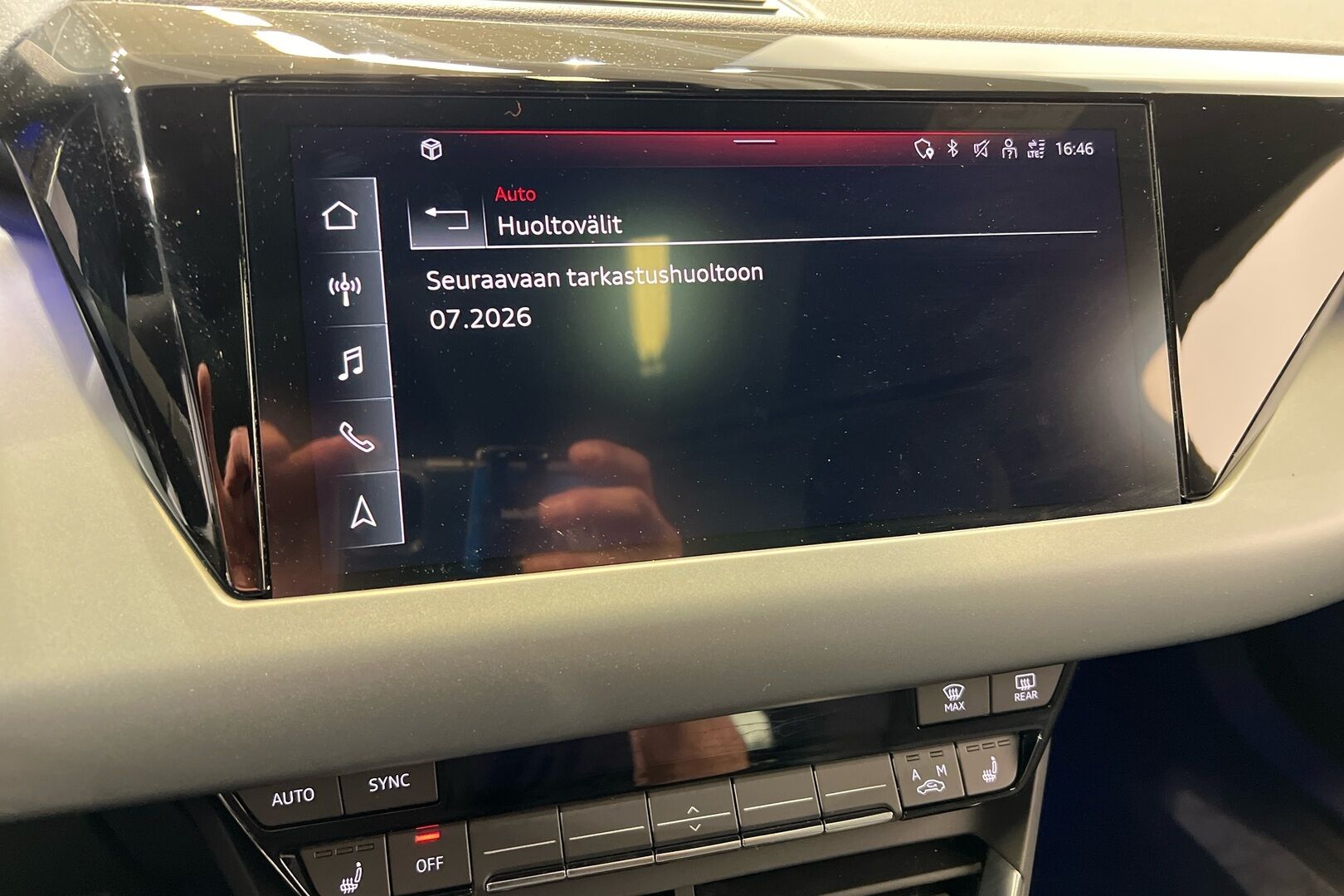 AUDI E-TRON GT iso kuva 16