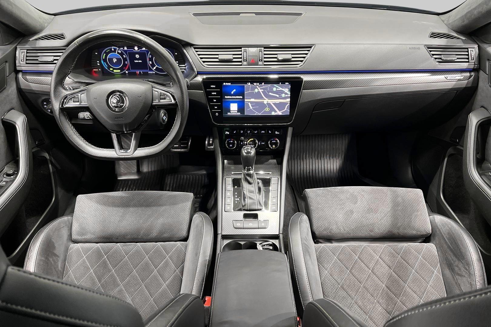 SKODA SUPERB iso kuva 10