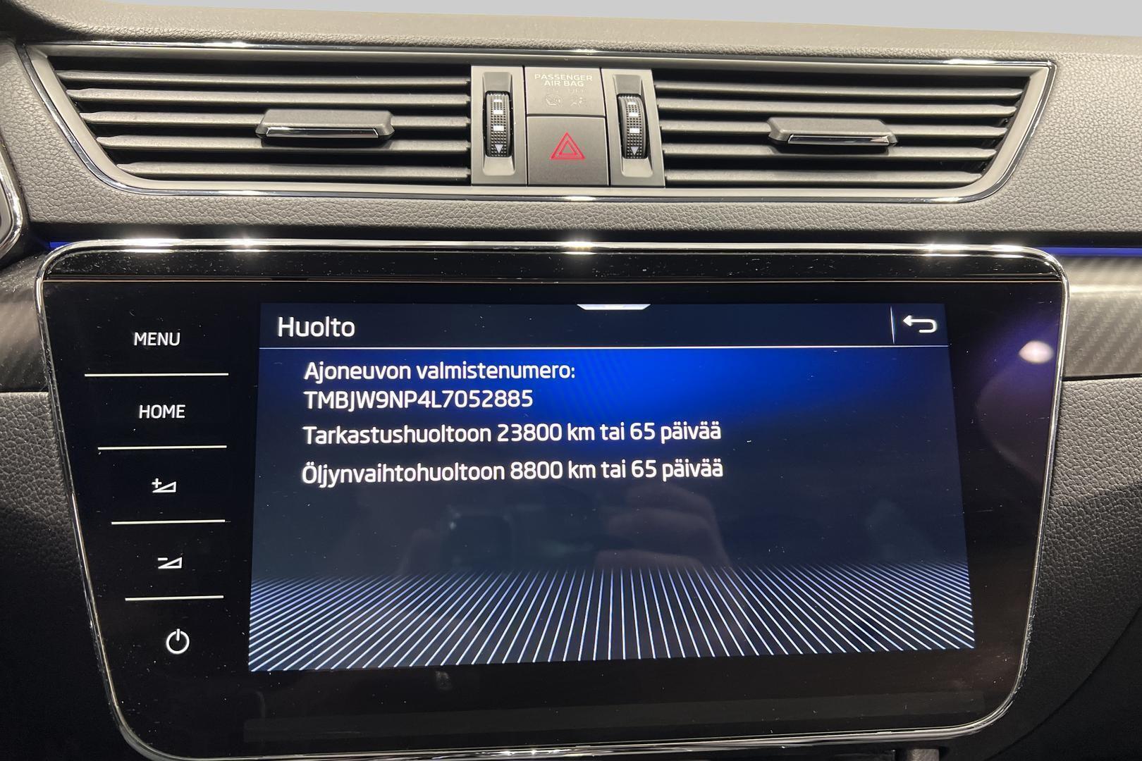 SKODA SUPERB iso kuva 16