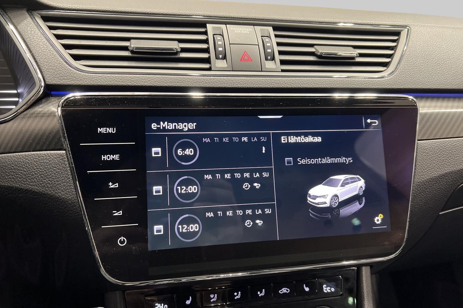 SKODA SUPERB iso kuva 19