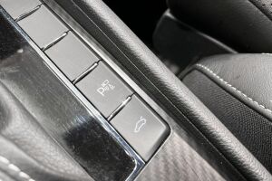 SKODA SUPERB esikatselu 23