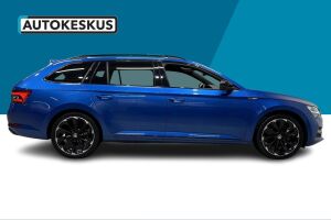SKODA SUPERB esikatselu 3