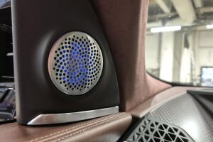BMW XM esikatselu 10