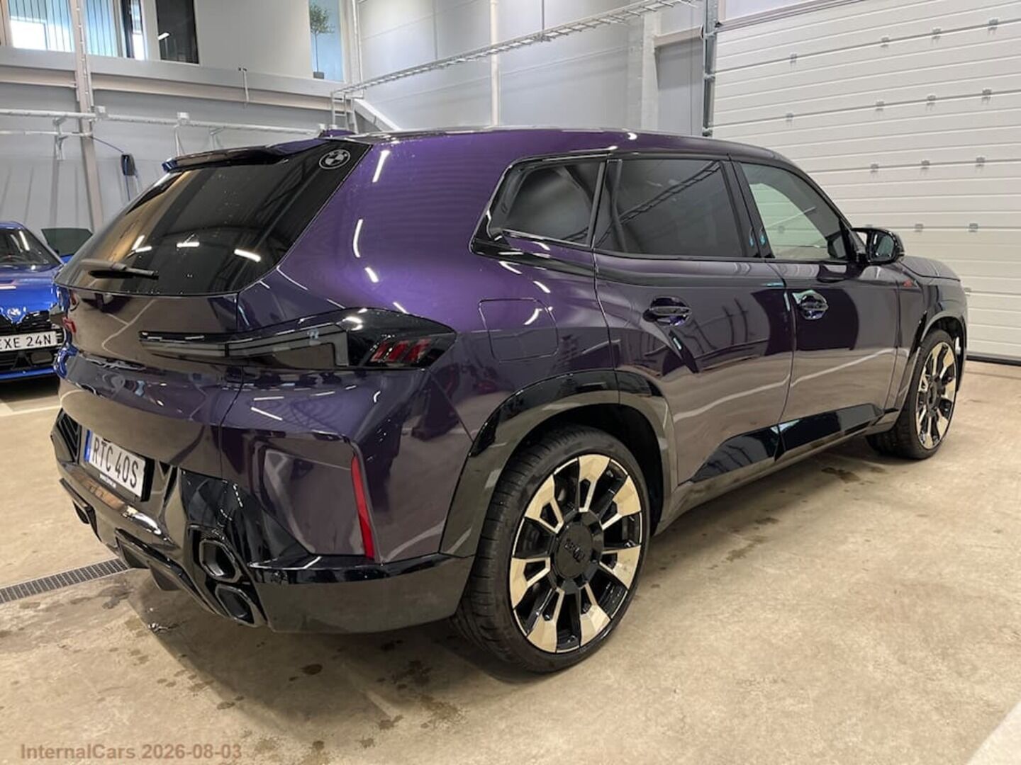 BMW XM iso kuva 2