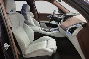 BMW XM esikatselu 5