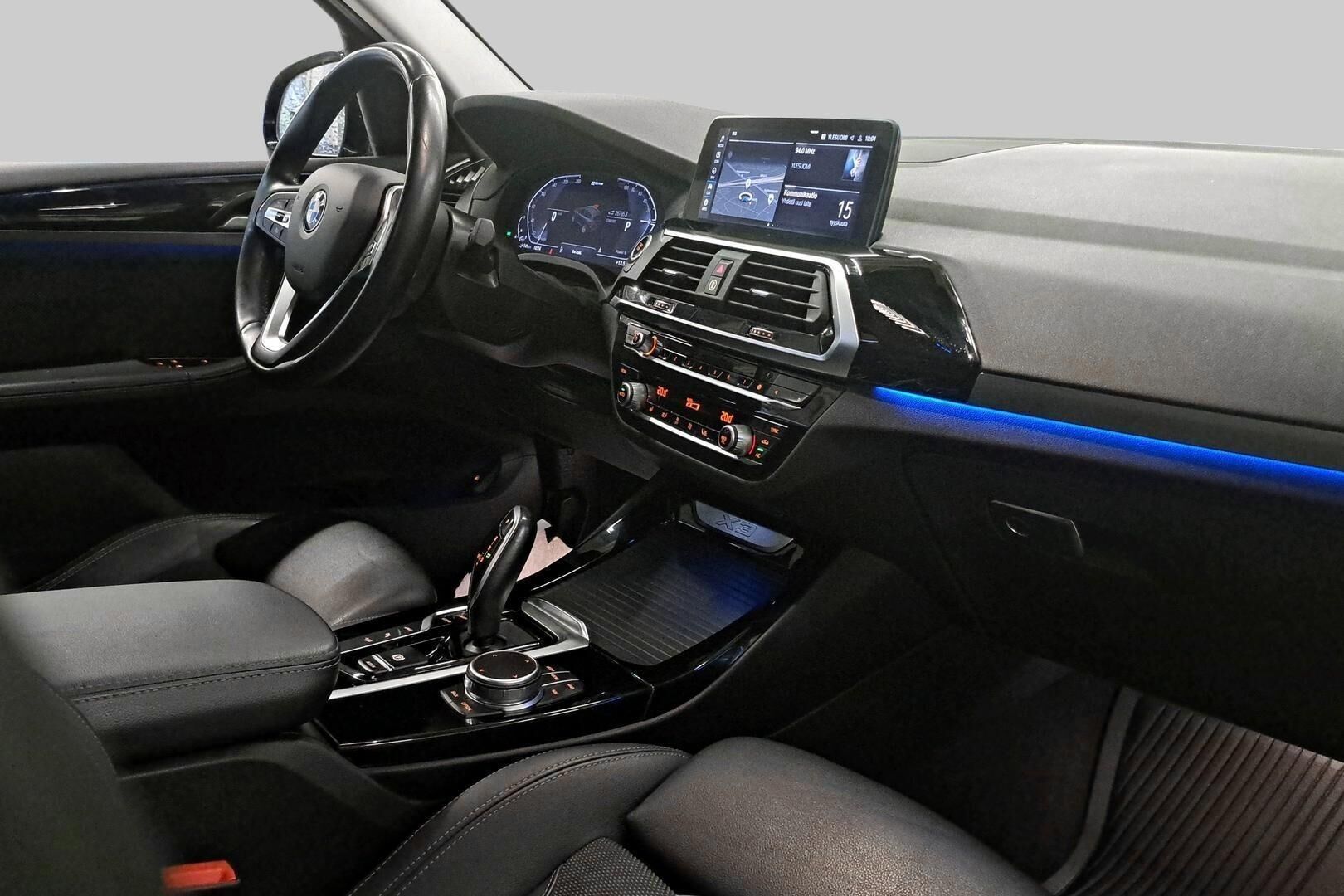BMW X3 iso kuva 4