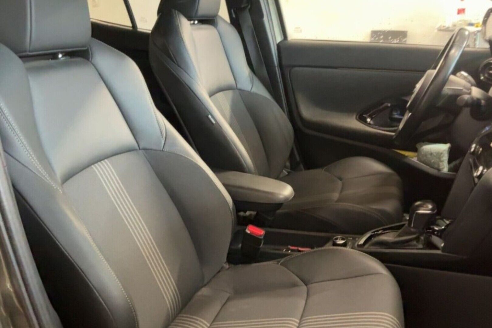 TOYOTA YARIS CROSS iso kuva 1