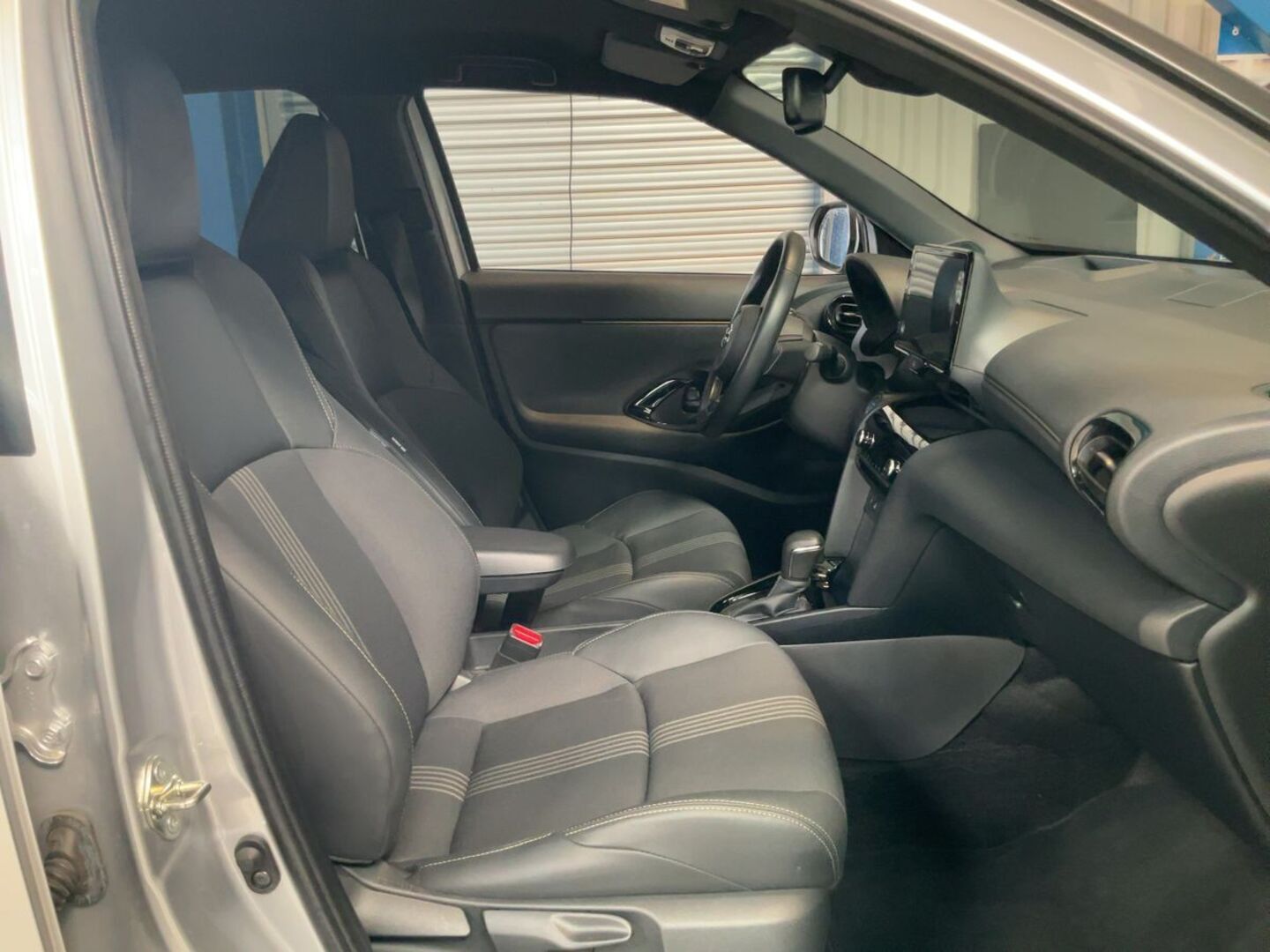 TOYOTA YARIS CROSS iso kuva 1