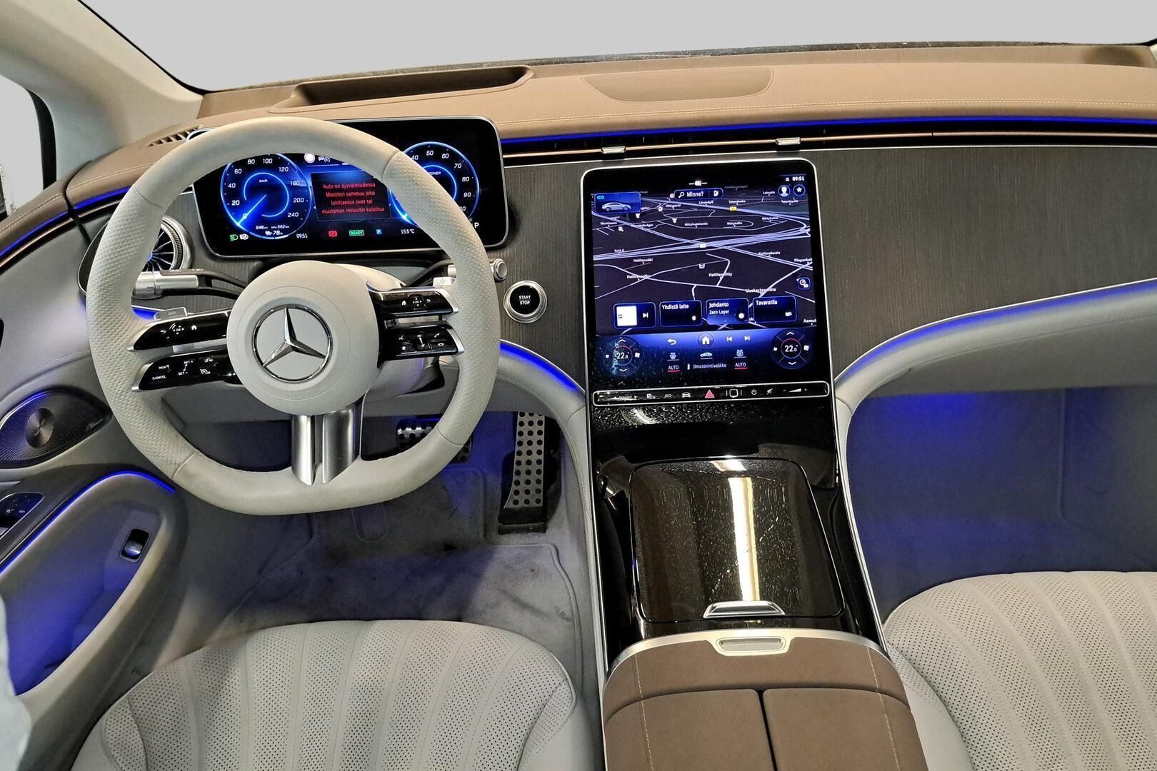 MERCEDES-BENZ EQS iso kuva 1