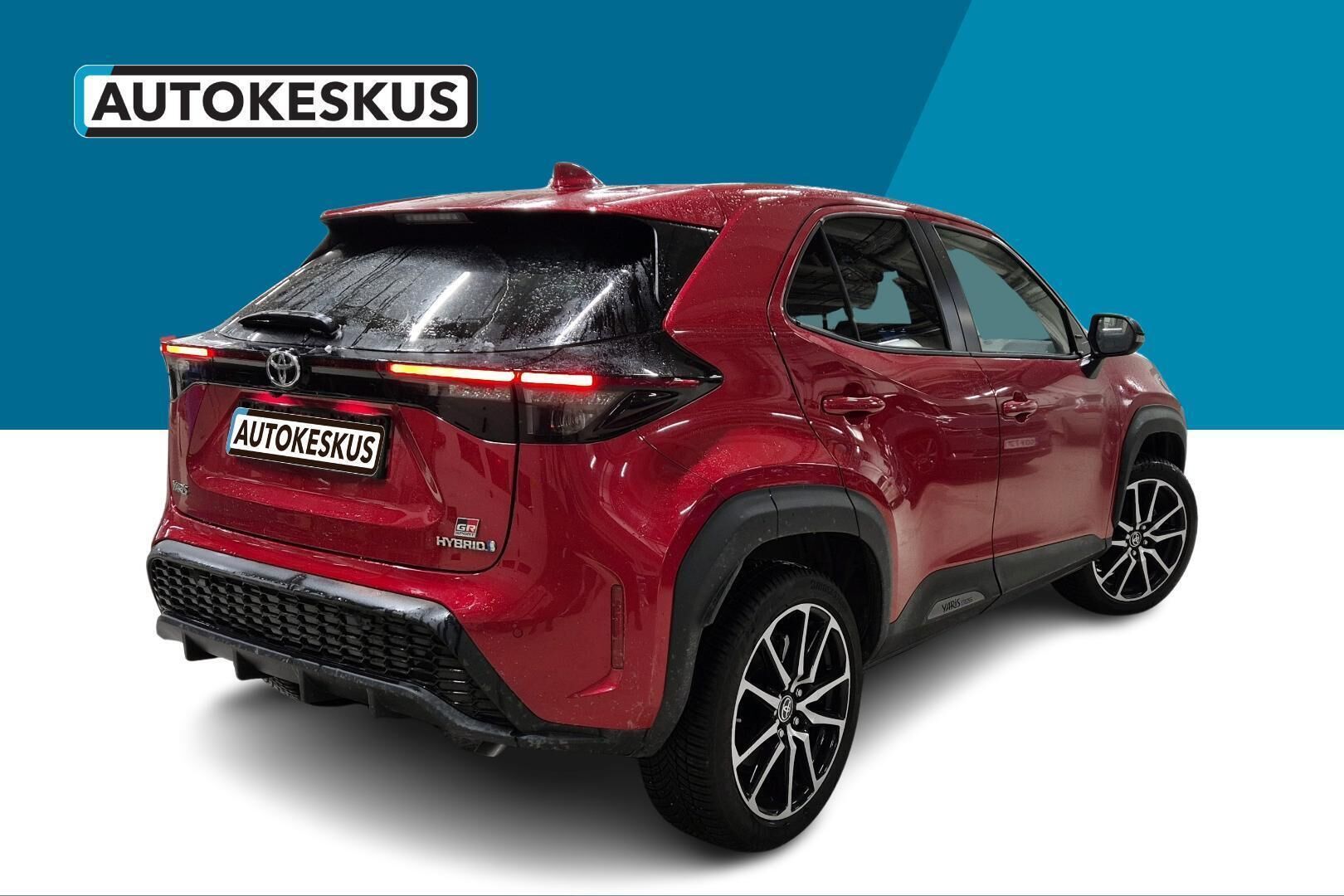 TOYOTA YARIS CROSS iso kuva 5